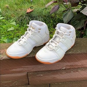 Mens Sneakers - Nike Force - Removing from closet 3/17